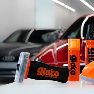 🔸The whole gang is here! 🔸
Glaco range of glass coatings is second to none when it comes to getting things done on your vehicle’s windows!

#glaco #glass #coating #rainrepellent #roadsafety