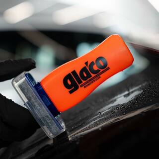 Moveable, extra-large applicator head and stunningly-good water repellency for up to 4 months. Glaco DX has become a big hit among fans of safe driving and great visibility!
#soft99 #glaco #coating #cars #japan